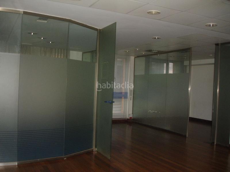 Foto 7e6a49c3-0696-47a2-b246-e679312086f6. Oficina a Centro Urbano-Hirigunea Leioa