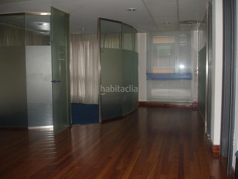 Foto 7f6e276b-9035-45aa-8fae-d2e70be08296. Oficina a Centro Urbano-Hirigunea Leioa