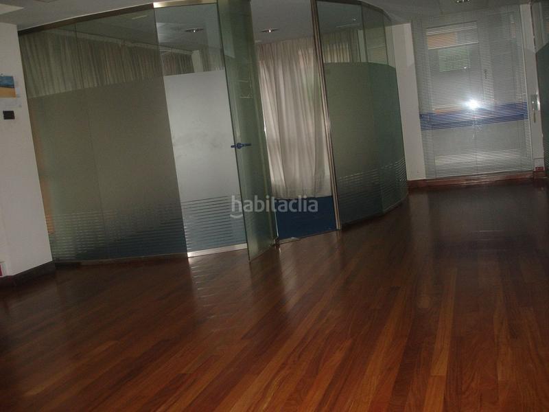 Foto f9f1bf94-5edc-45f4-a565-68c02389aa30. Oficina a Centro Urbano-Hirigunea Leioa