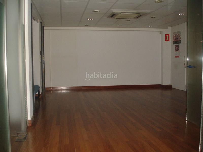 Foto c93e0df4-121c-4c36-b675-68d814565cf6. Rent office space with heating in Centro Urbano-Hirigunea Leioa