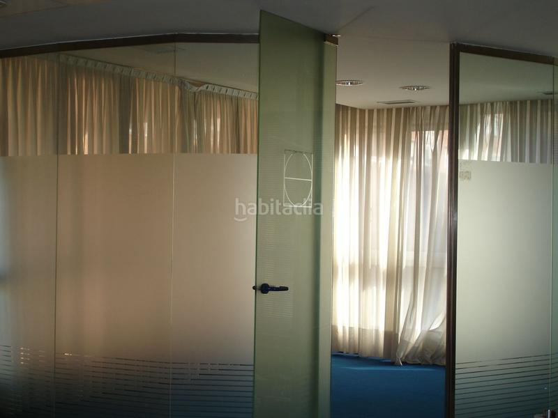 Foto fa902824-279c-42c3-8c6b-f7f0525f59bc. Rent office space with heating in Centro Urbano-Hirigunea Leioa