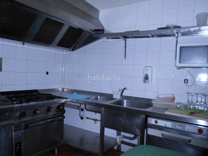 Foto 41854884-bc76-4820-b946-c7f275058a47. Local comercial a Centro Urbano-Hirigunea Leioa
