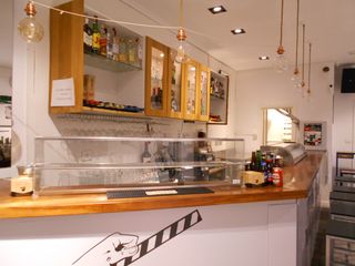 Affitto Locale commerciale in Iparragirre etorbidea 60