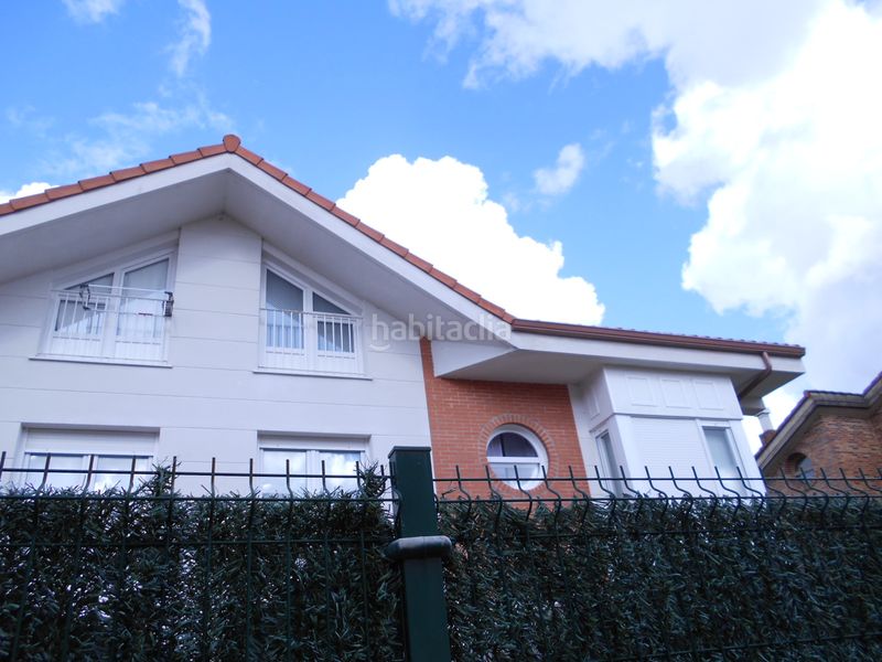 Foto b9b9ebb8-7853-403e-a059-33daea8900bf. Casa amb calefacció a Ampuero