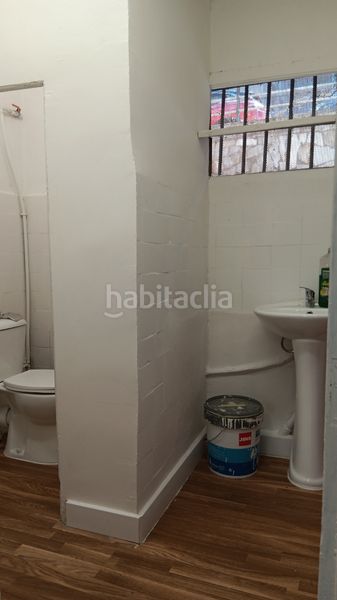Foto fb81f840-3fbc-4a8d-ab0e-4d87ecd60d9c. Rent business premise in Centro Urbano-Hirigunea Leioa