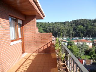 Àtic  Areatza hiribidea 1b. Az inmobiliaria vende atico con terraza en plentzia centrico ref