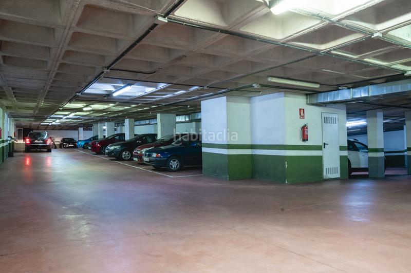 Foto 1a70d4de-2e6e-4d4d-8f6f-7b08ff54ec20. Miete autoparkplatz in calle la lila 19 in Salesas - Foncalada - Campoamor Oviedo