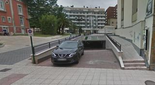 Lloguer Aparcament cotxe a Calle la lila 19. Alquiler de plazas de garaje para coche y moto desde 62€ al mes