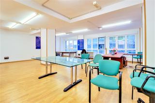 Affitto Locale commerciale in Calle magnus blikstad 58