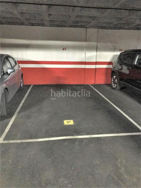 Foto 3f510a71-86c2-441a-bf78-bea5414fd48a. Aparcament cotxe a calle rafael r. urrusti 14 a San Lázaro - Otero - Villafría Oviedo