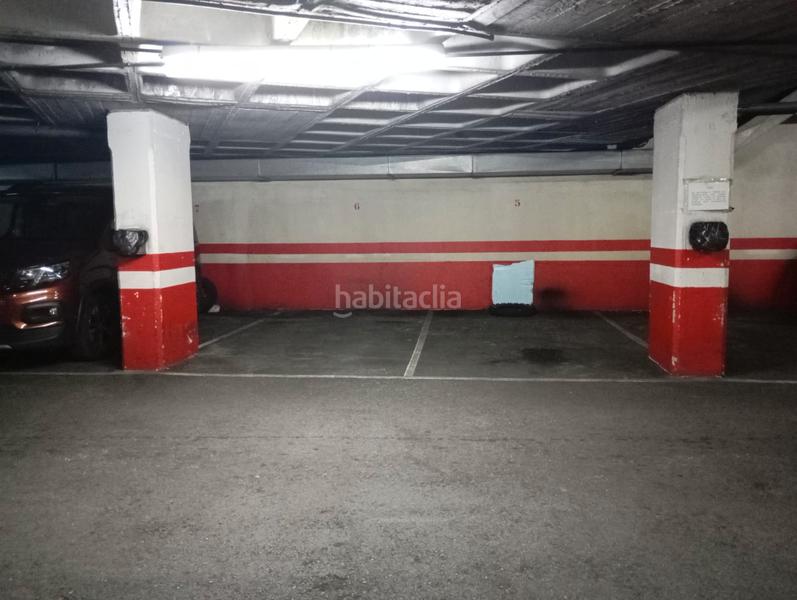 Foto 575b6001-a213-4da2-8ab3-637275803e49. Alquiler parking coche en avenida del Llano 20 en Gijón