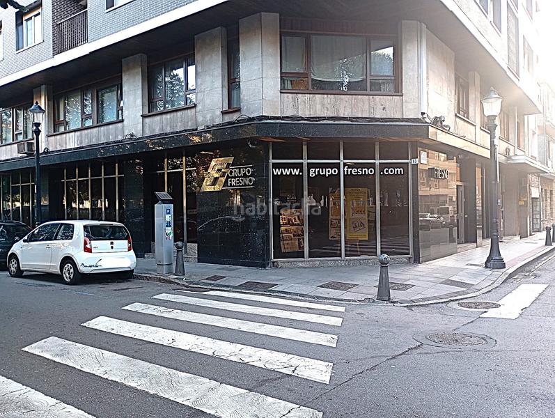 Foto 4dd48665-bfaa-4262-8218-fcf47f854bbc. Lloguer local comercial a calle san bernardo 83 a Gijón