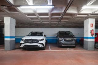 Miete Autoparkplatz in Calle la lila 17