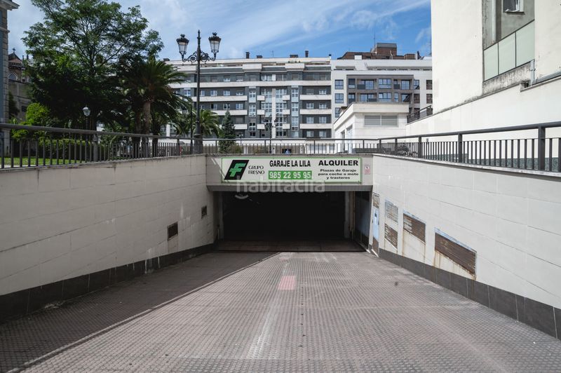 Foto 8d72d1d1-9a7f-4b41-a4d4-8135ff89b972. Alquiler parking coche en calle la lila 17 en Salesas - Foncalada - Campoamor Oviedo