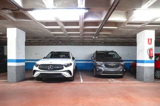 Miete Autoparkplatz in Calle la lila 17