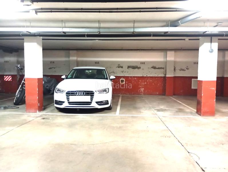 Foto 192e4538-d83f-4553-aeae-9f8708d315d4. Miete autoparkplatz in calle de juan de vera 25 in Madrid