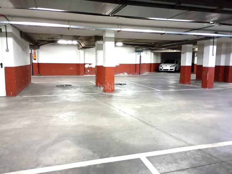 Foto 76563bb1-e1a8-4217-a559-3fd1be90856c. Miete autoparkplatz in calle de juan de vera 25 in Madrid