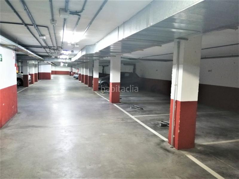 Foto c8596b5b-d720-4ce1-83da-6bef50c66a48. Miete autoparkplatz in calle de juan de vera 25 in Madrid