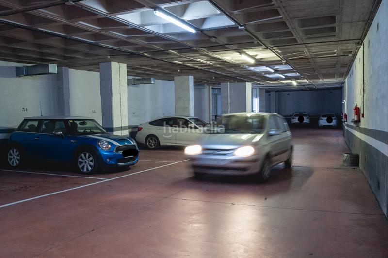 Foto d2ce992b-9dcf-415e-9acd-3c93499e2389. Alquiler parking coche en calle la lila 17 en Salesas - Foncalada - Campoamor Oviedo