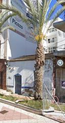 Terreno residenziale in Plaza Crevillente - Antiguos Juzgados - El Asilo. Solar mirando al sur junto a rio, se acepta permuta