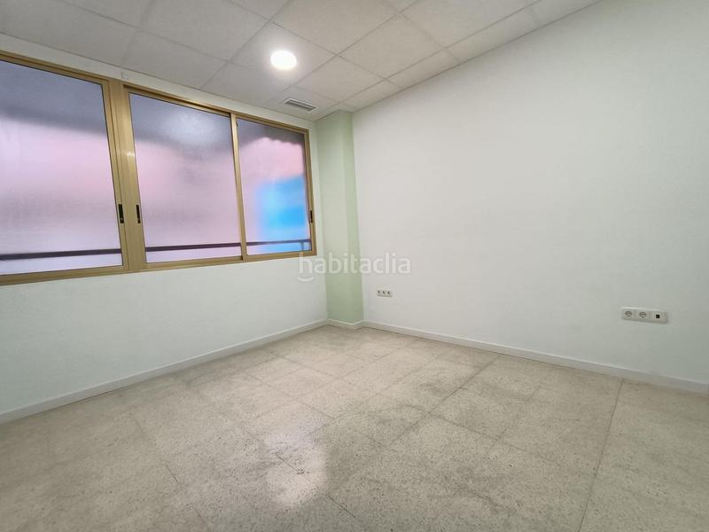 Foto 109358a9-7ecd-4f63-b96b-1904c3f2a6d9. Rent business premise in Carrús Oeste Elche / Elx