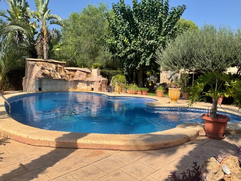 Foto 0d92f5dc-6911-4822-afbd-92ad797d65e0. Xalet amb piscina a Alzabares Elche / Elx