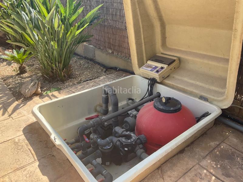 Foto a239a38a-8934-4004-979d-986c6695c3b7. Xalet amb piscina a Alzabares Elche / Elx