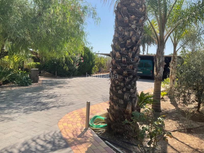 Foto bf2e1a68-c913-4e76-a325-27f130f785a2. Xalet amb piscina a Alzabares Elche / Elx