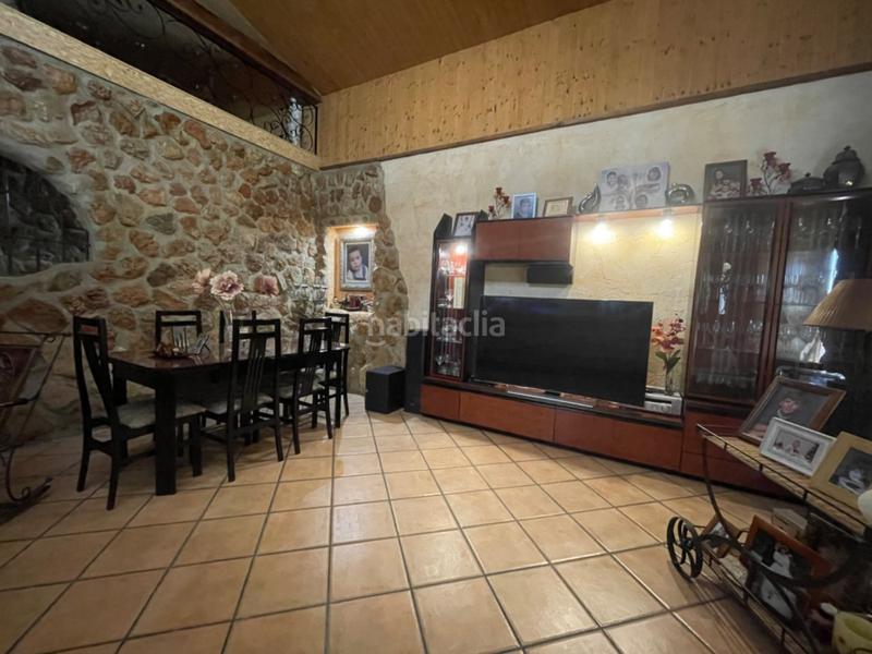 Foto d1970168-4132-46f6-80cb-4405ed635779. Xalet amb piscina a Alzabares Elche / Elx