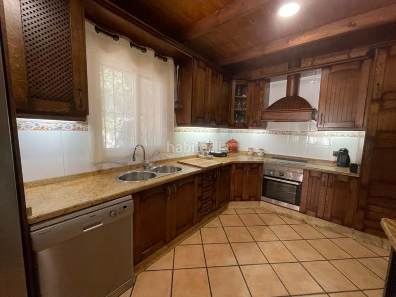 Foto f56b79cb-cd53-47b1-9931-ca51528c1f99. Xalet amb piscina a Alzabares Elche / Elx