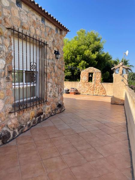 Foto fc3dc952-14f8-42b7-a700-1426b55cbb3d. Xalet amb piscina a Alzabares Elche / Elx