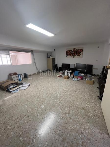 Foto 1c3d6275-6465-473e-8e8e-88bbd5b00088. Locale commerciale in Plaza Crevillente - Antiguos Juzgados - El Asilo Elche / Elx