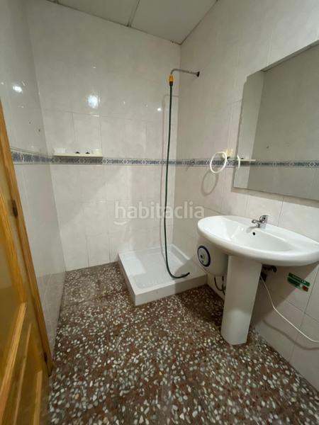 Foto 979e7a35-5033-47f6-9f2b-2b07c1fba0b7. Alquiler local comercial local en alquiler zona plaza de crevillente en Elche / Elx