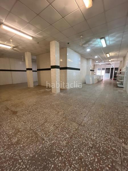 Foto 9bcecc8e-10b9-42ed-bcad-246fbe133703. Alquiler local comercial local en alquiler zona plaza de crevillente en Elche / Elx