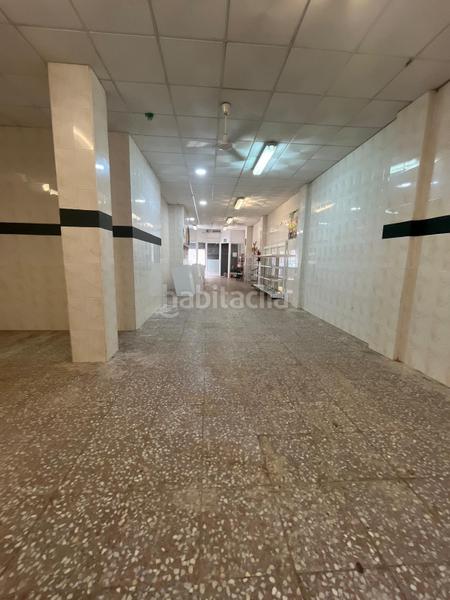 Foto efc424bd-8015-46c8-9bfb-18532db53f84. Alquiler local comercial local en alquiler zona plaza de crevillente en Elche / Elx