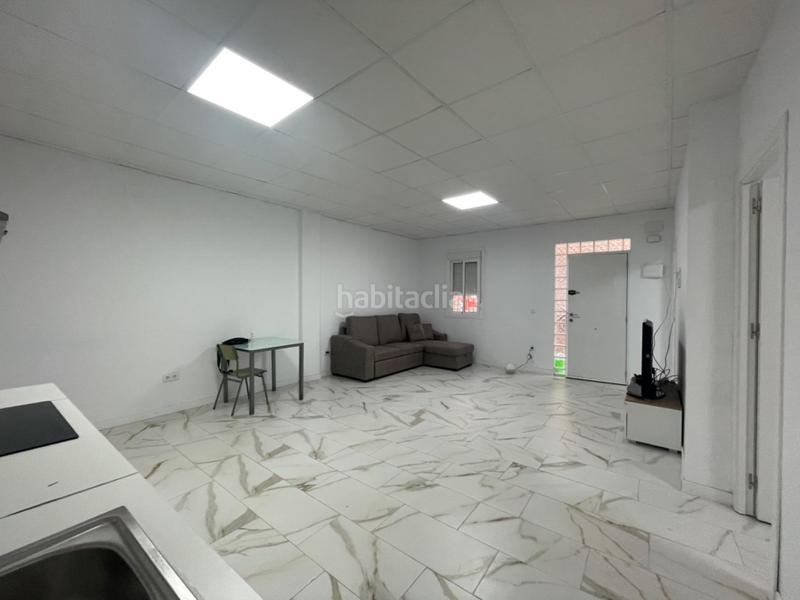 Foto a947e6a9-63ce-45ea-961c-28ba36e04240. Planta baixa a Carrús Este Elche / Elx