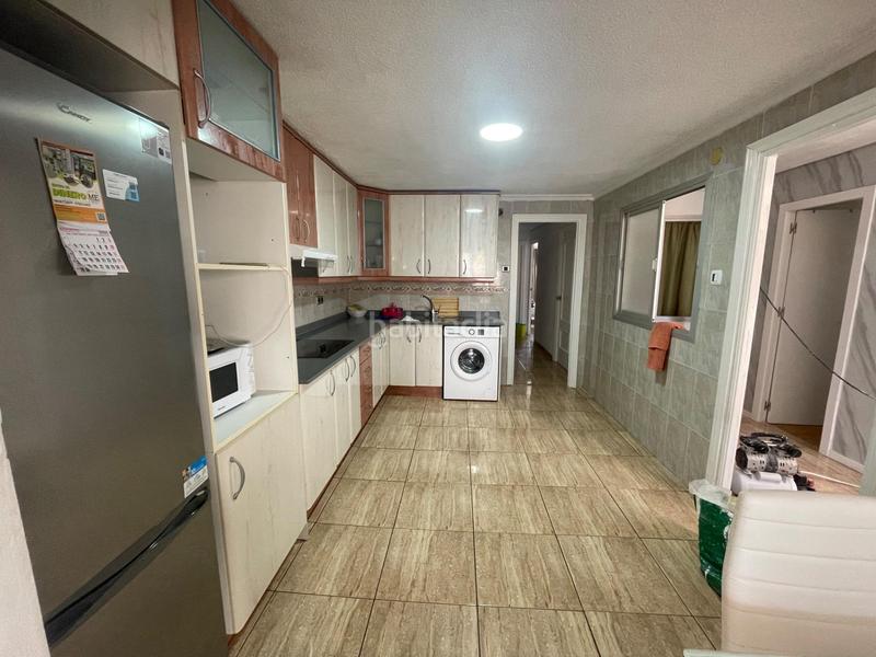 Foto 544ed6f5-1725-4501-9f15-c4f9b3fd288d. Piso luminoso piso en Carrús Este, elche oportunidad única en Elche / Elx