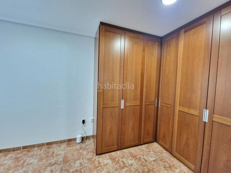 Foto a4f51099-c599-4e29-90f4-3142ab2b4644. Casa a schiera con parcheggio in El Travaló - Martínez Valero Elche / Elx