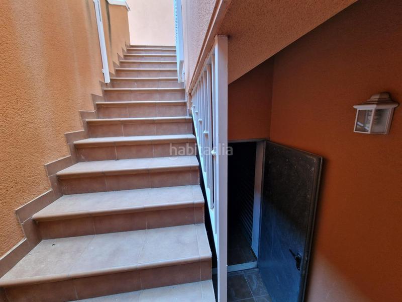 Foto b3a1c344-bf9b-4039-b211-48b4f5c7317f. Casa a schiera con parcheggio in El Travaló - Martínez Valero Elche / Elx