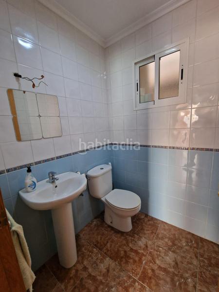 Foto b7f4b9bd-c193-4a0c-8533-ce1677cedcd3. Casa a schiera con parcheggio in El Travaló - Martínez Valero Elche / Elx