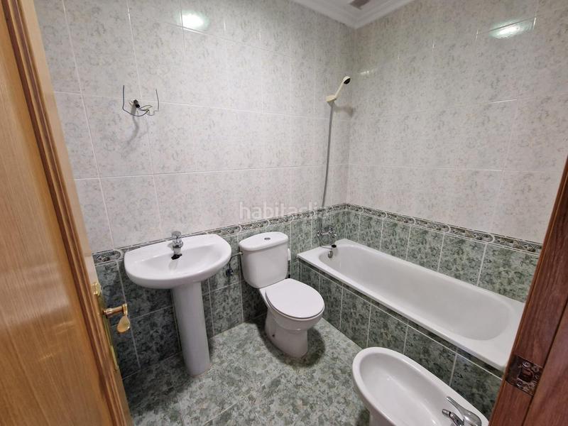 Foto de6dd75e-dca4-4663-83c6-075cec892c5c. Casa a schiera con parcheggio in El Travaló - Martínez Valero Elche / Elx