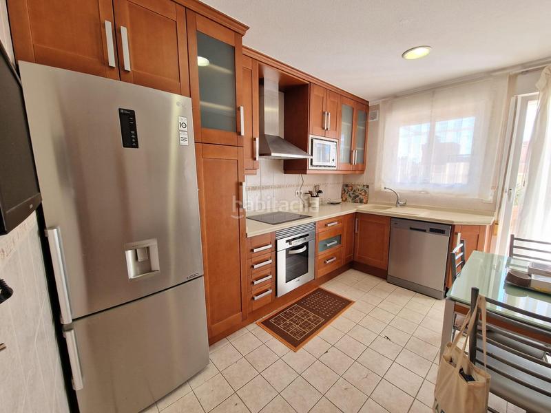 Foto d5691fa0-8224-4939-8922-780bd17ea4fb. Rent penthouse with heating parking pool in Ciutat Universitària Elche / Elx