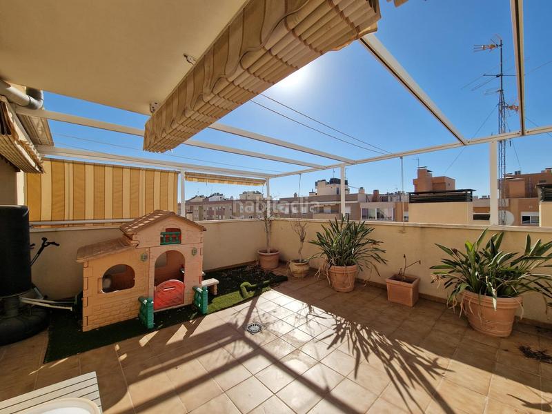 Foto ffa0b8c9-dac3-40d5-ba05-3c508e9b9060. Rent penthouse with heating parking pool in Ciutat Universitària Elche / Elx