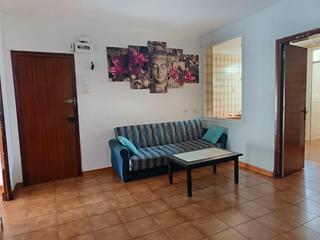 Pis a San Crispín. Piso en carrus para entrar a vivir