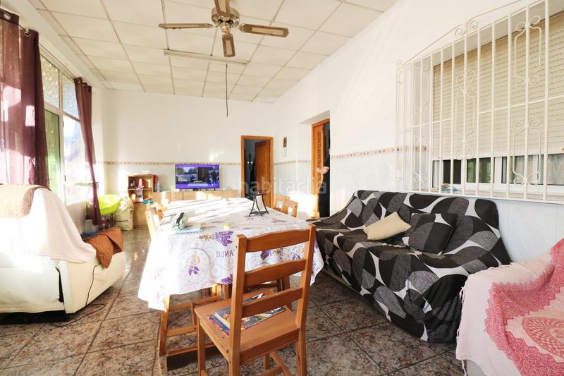 Foto b2135ac2-f2a0-40ec-b5ac-0214c8b41ff4. Chalet avec parking dans La Algoda - Matola - Llano de San José Elche / Elx