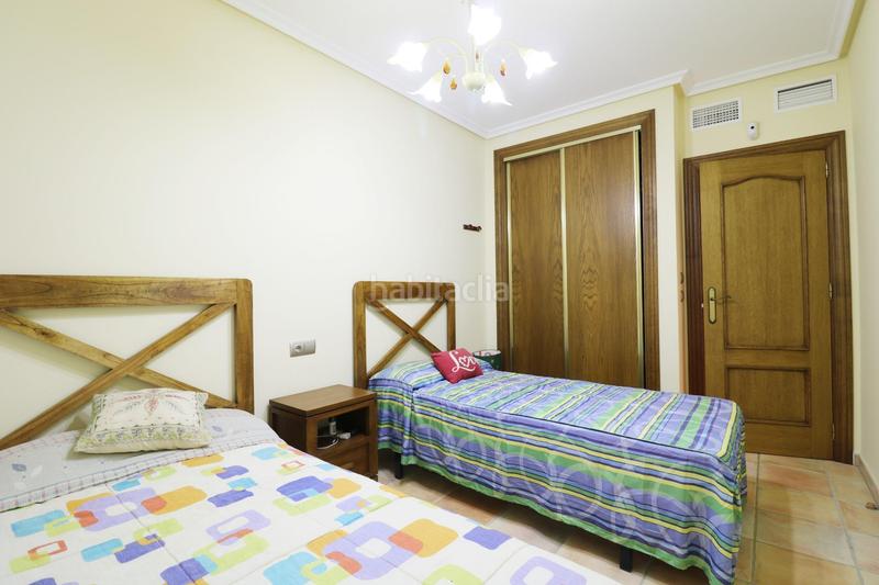 Foto 0aa125b5-6a6e-464c-9d8f-84926e13cd9a. Chalet avec parking piscine dans Catral