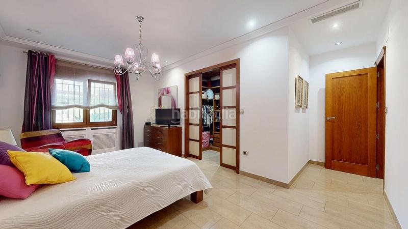 Foto dc9ada55-59f3-4a8a-a411-58d09aed3ea7. Chalet exclusivo chalet en urbanizacion don balbino en Elche / Elx