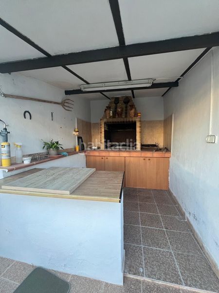 Foto b24d6ba8-47ee-43b6-8c91-93096ac4b273. Casa amb aparcament piscina a Albatera