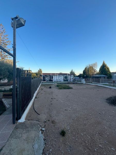 Foto d420ae81-d720-4087-87fd-13c5fe634b61. Casa amb aparcament piscina a Albatera