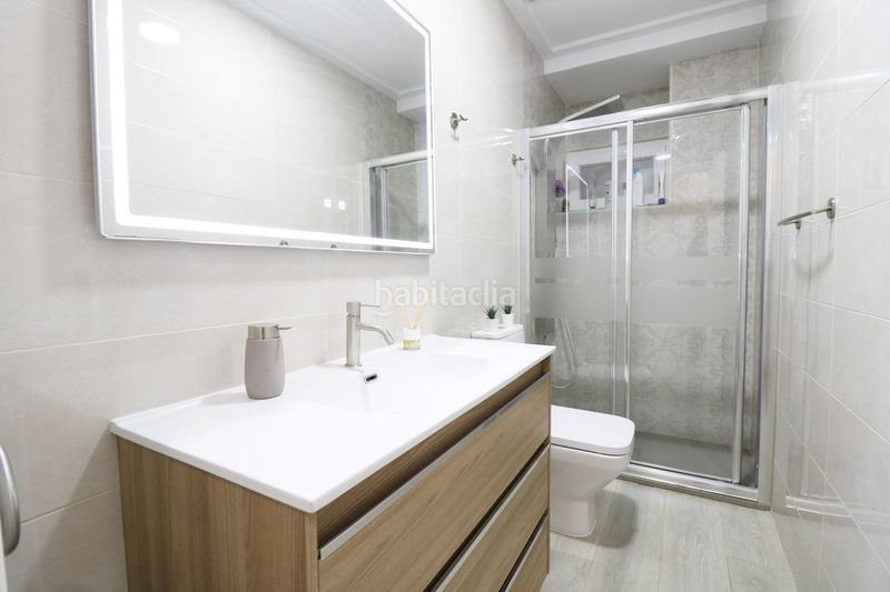 Foto 1404edb4-e8b4-4049-a7c4-41f1b13622dc. Pis a Reina Victoria - Miguel Hernández Elche / Elx